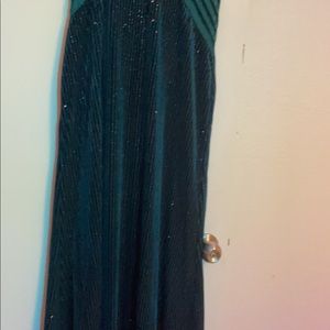 Velvet sparky dress sparkles